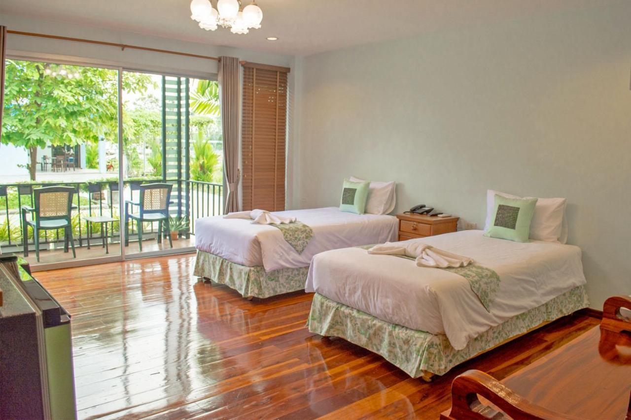 Menam Resort Nakhon Pathom Exterior foto