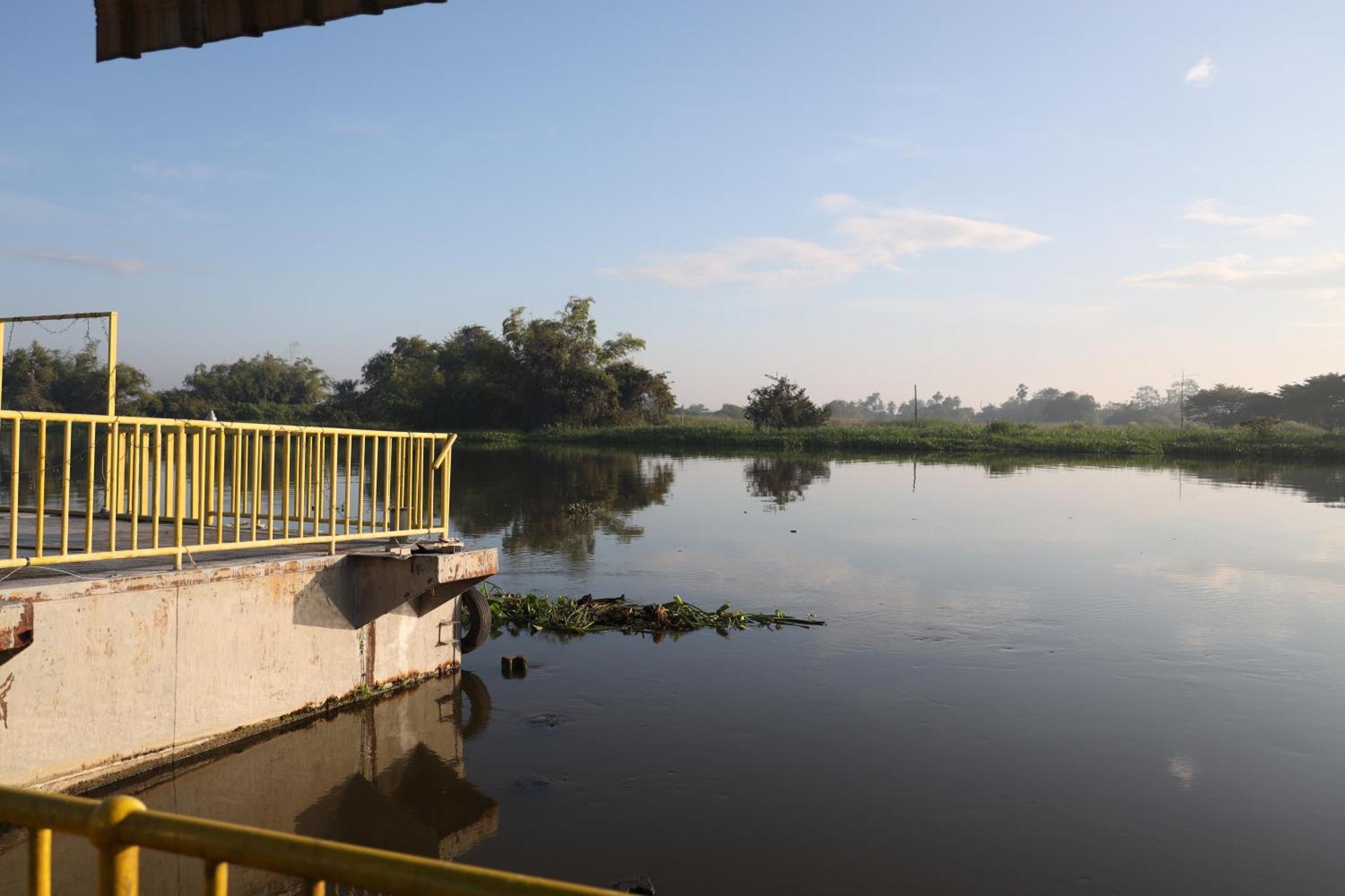 Menam Resort Nakhon Pathom Exterior foto